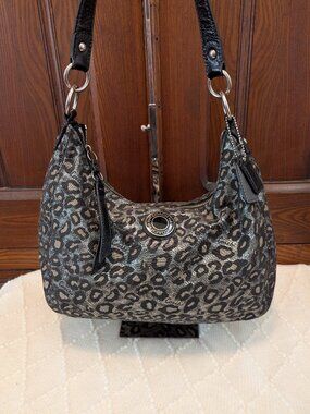 Coach Leopard Ocelot Metallic Hobo Handbag h1275-f21063 Black Silver Gray Purse